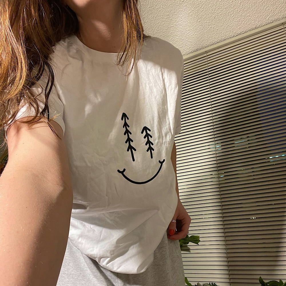 Unisex Gothbabe White T-Shirt Size Largr